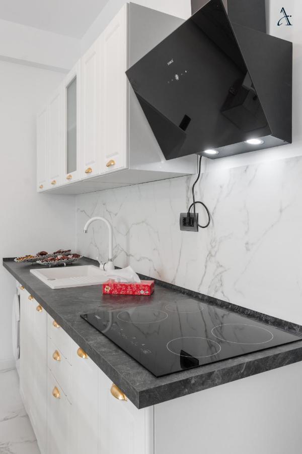 Rentforcomfort Saint George Studio & Sea View Mamaia Exteriör bild